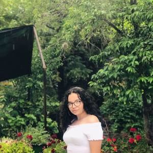 Meet your Posher, Meghan